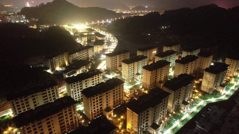 月之泉夜景航拍（实景）